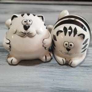 Vintage Pier One black and white striped kitty cat salt and pepper shakers